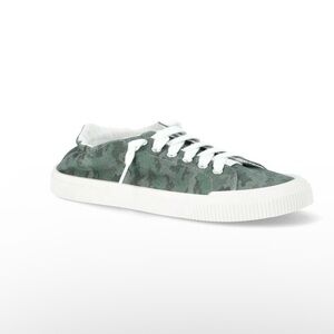 Time and Tru Scrunchback Sneakers Women’s 8 Wide Width Green Camouflage